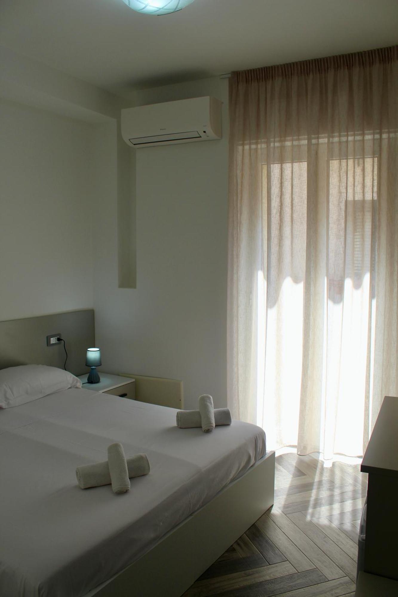 Leonardo Suites Scilla Exterior photo