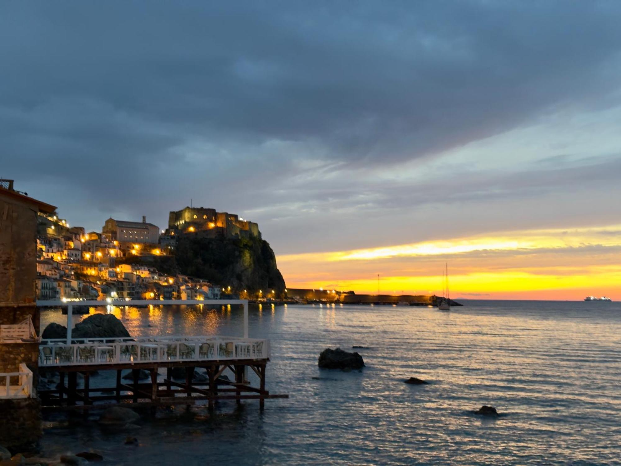 Leonardo Suites Scilla Exterior photo
